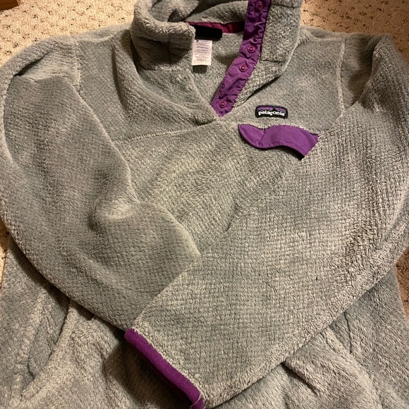 Patagonia Tops - Woman's Patagonia Fleece